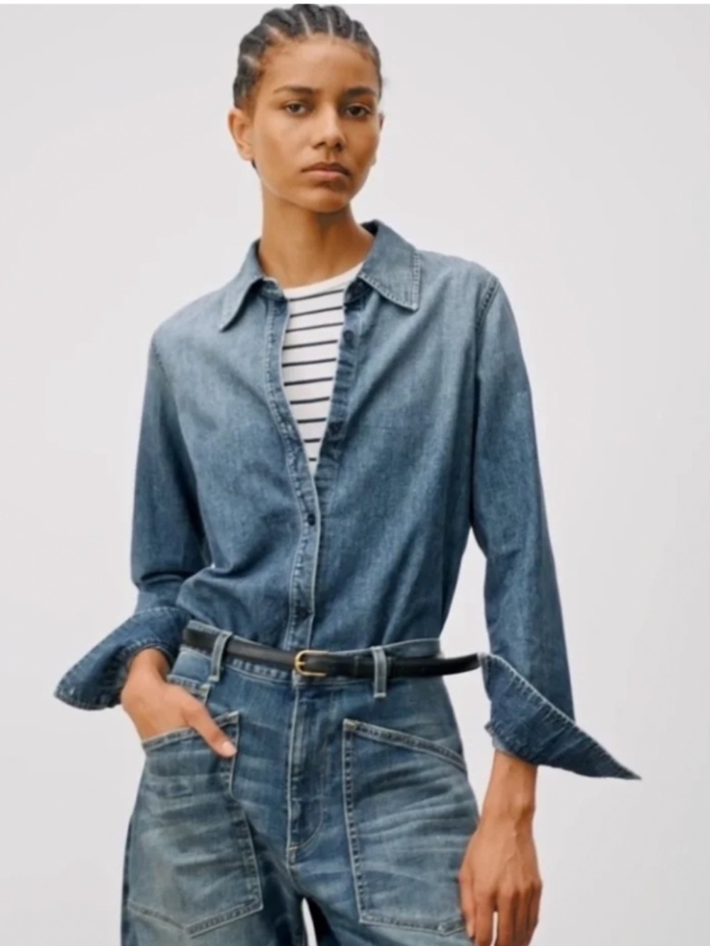 🩷STUNNING Marlise denim button down🩷